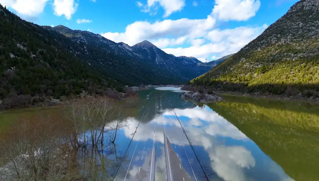 Antalya-Konya Yolu Sulara Gömüldü: Derinlik Tam 4 Metre! 3